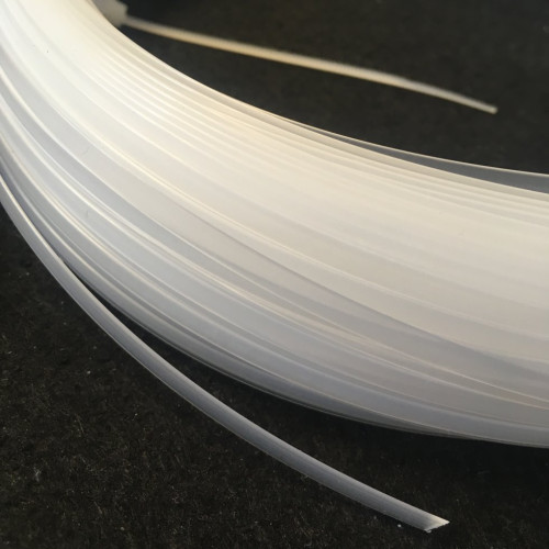 Китовий вус 4,7 мм на відріз кратно 1 м Китовий вус 4,7 мм на відріз кратно 1 м