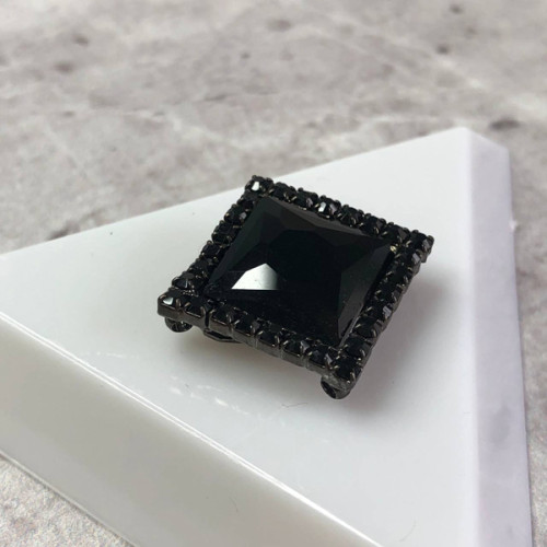 Стрази скляні 17х17 мм пришивні, Crystal black Стрази скляні 17х17 мм пришивні, Crystal black