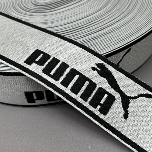 Резинка брендована "Pum" 4 см - атлас срібло Резинка брендована "Pum" 4 см - атлас срібло