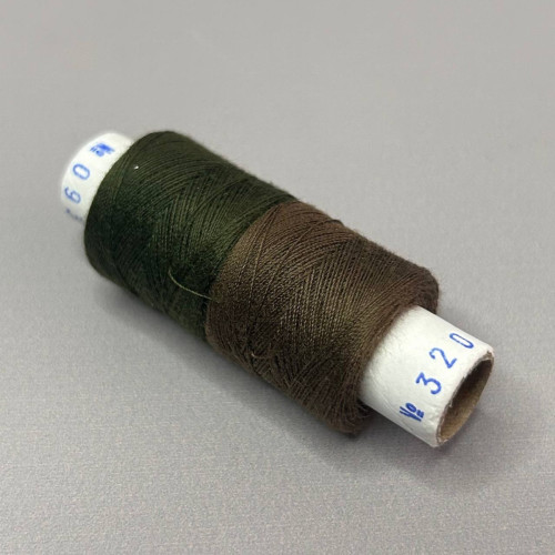 093/320 Нитки в котушках 40/2 , половинки (котушка 2х75м) 093/320 Нитки в котушках 40/2 , половинки (котушка 2х75м)